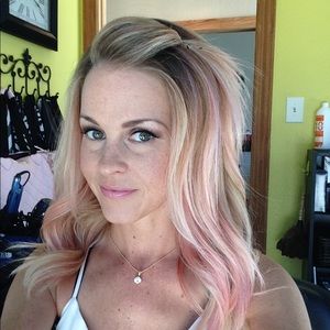 Meet your Posher, Lisa